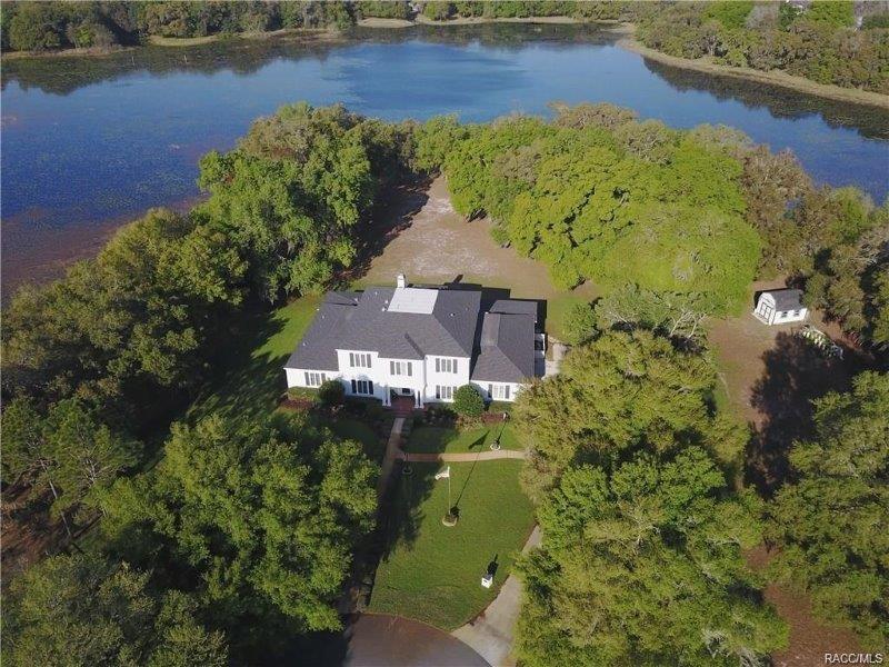 This compares to florida real estate data, which this week shows a